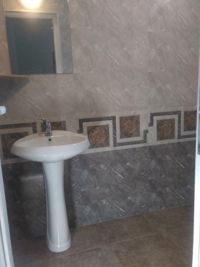 Отель Str.Agmashenebeli 548 Кобулети Экстерьер фото